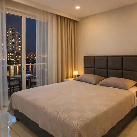 Royal Grand Exclusive Luxury